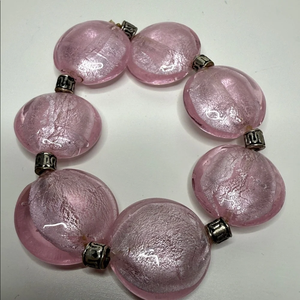 Elegant Pink glass frosted discs Beaded stretch Bracelet so pretty